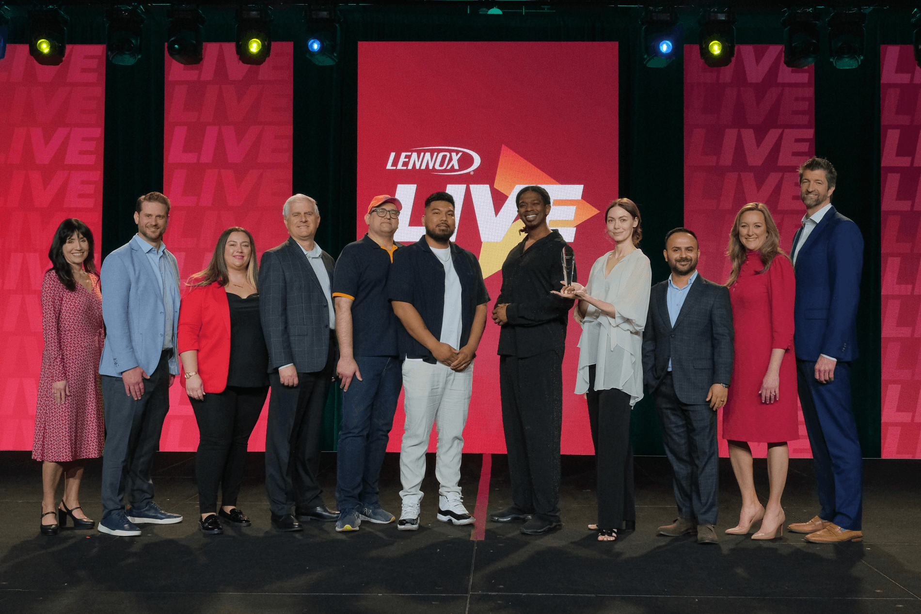 technician fixing unit